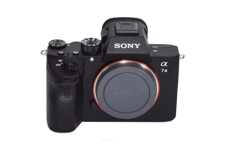 اجاره دوربین سونی آلفا 7 تری (Sony Alpha 7 III)